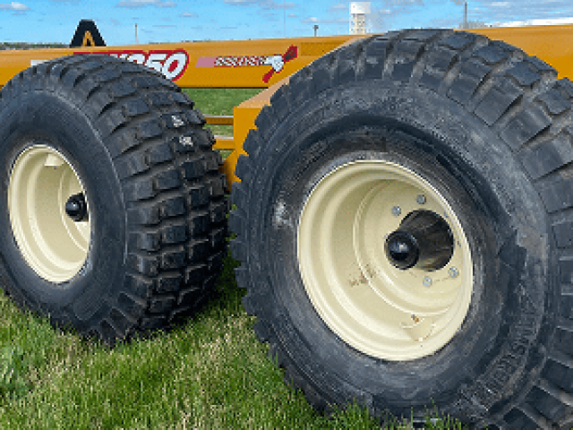 bale-king-flotation-tires
